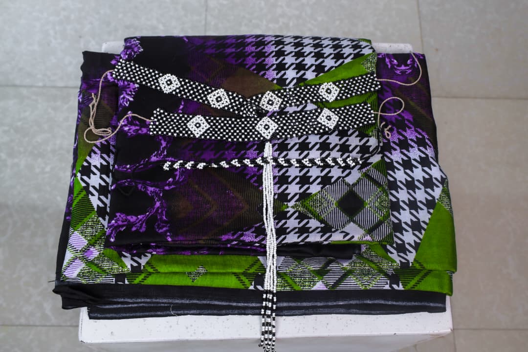 Guji Traditionell Damklänning