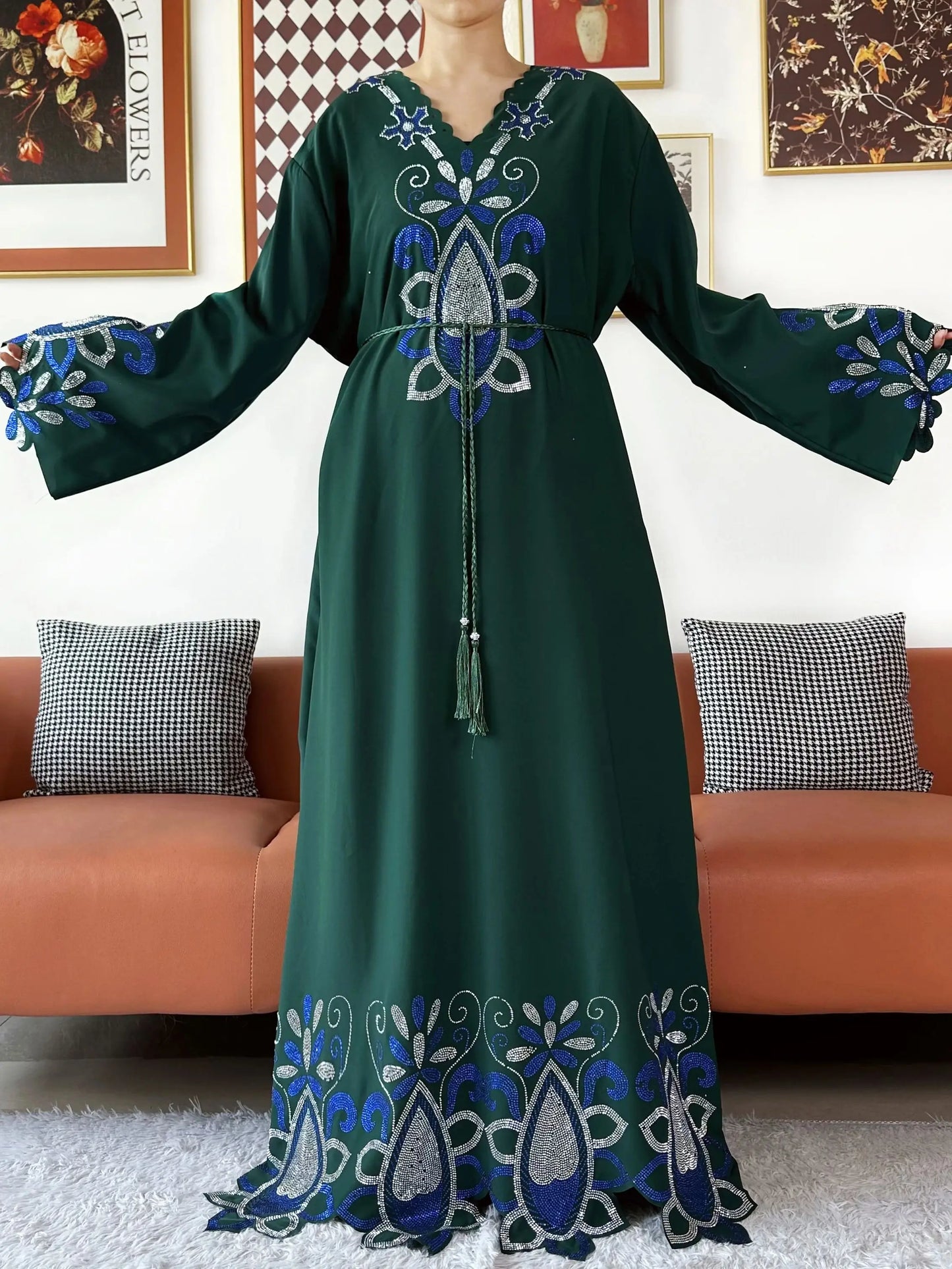 Damabaya – Chiffon med diamantdetaljer, lös passform