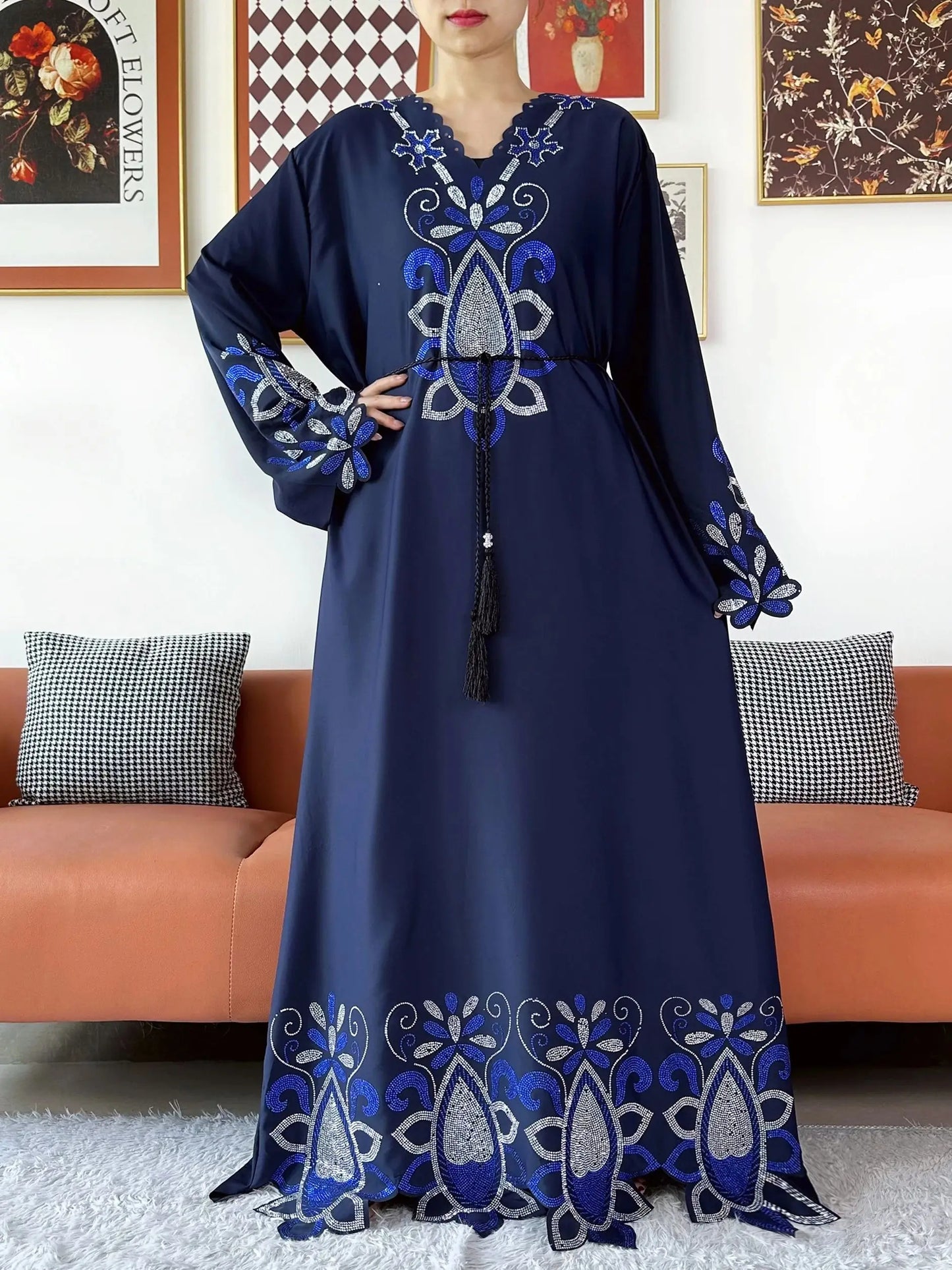 Damabaya – Chiffon med diamantdetaljer, lös passform