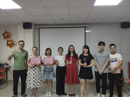 LCD Android OS Smart TV Unique Design Advertising Machine with Mobile Battery Smart Screen TV