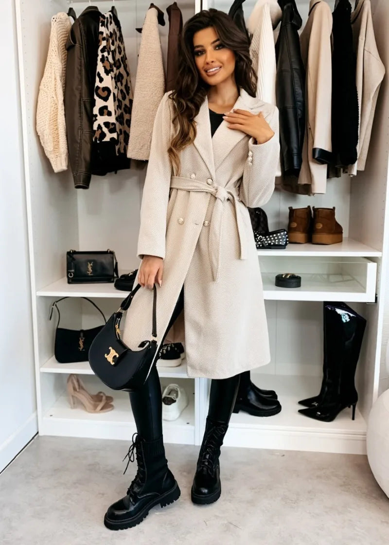 Damkappa i ull – vintage trenchcoat höst/vinter