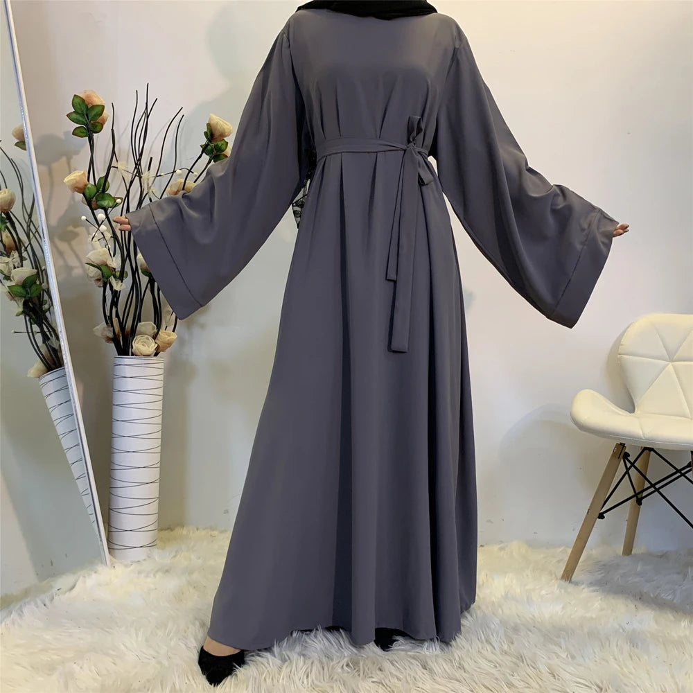 Elegant och lös abaya - för muslimska kvinnor