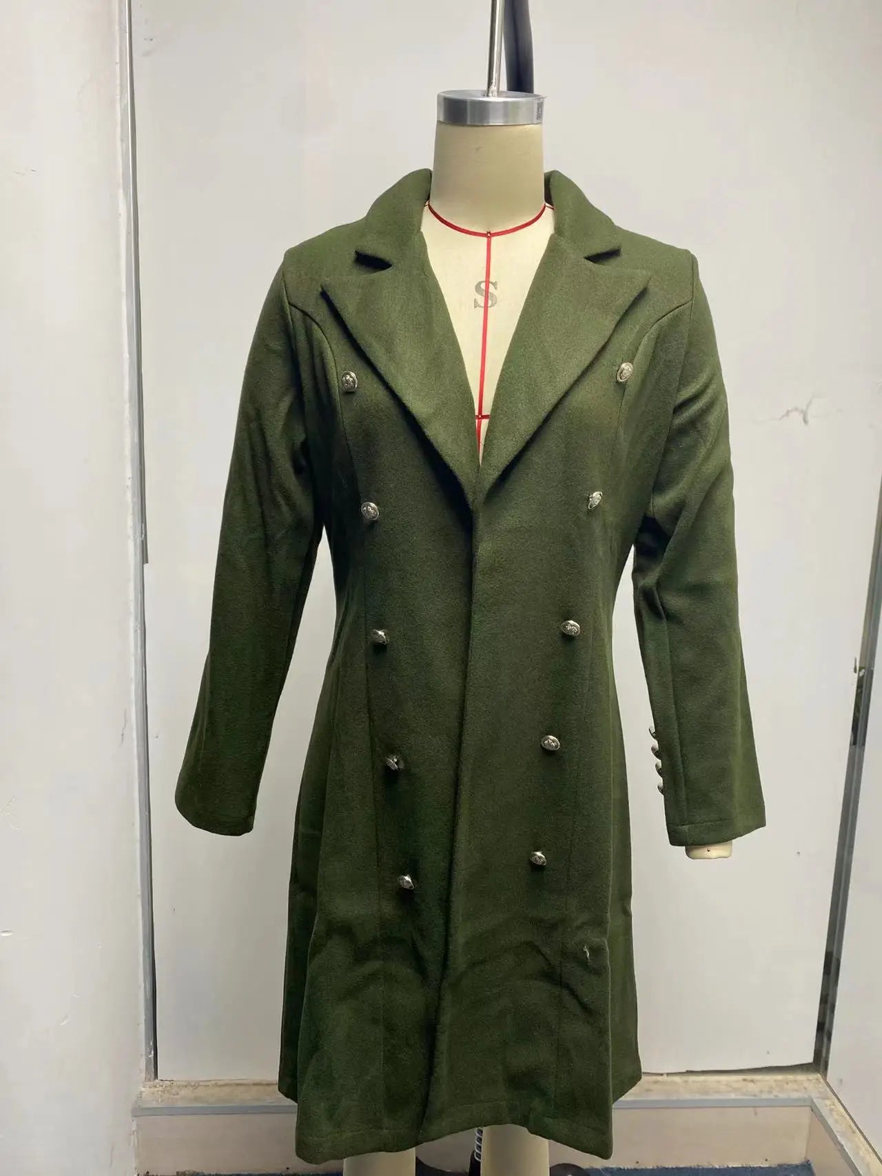 Damkappa i ull – lång trenchcoat, höst/vinter