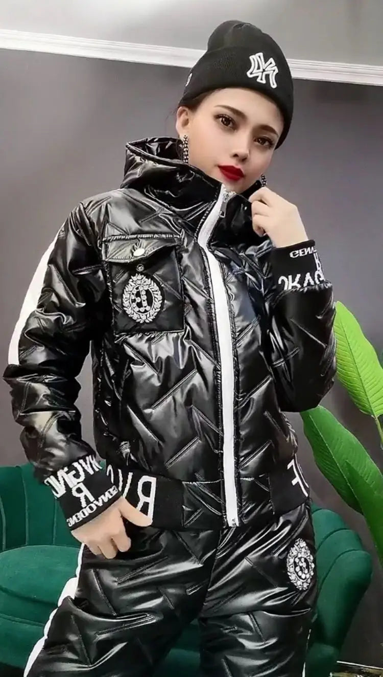 Vinterset för Dam – Glansig Parka & Tjocka Byxor i Oversize Stil