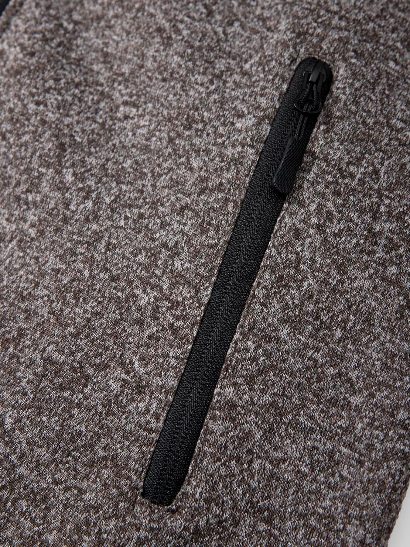 Herrjacka med huva – Stickad lång hoodiejacka för vår & höst