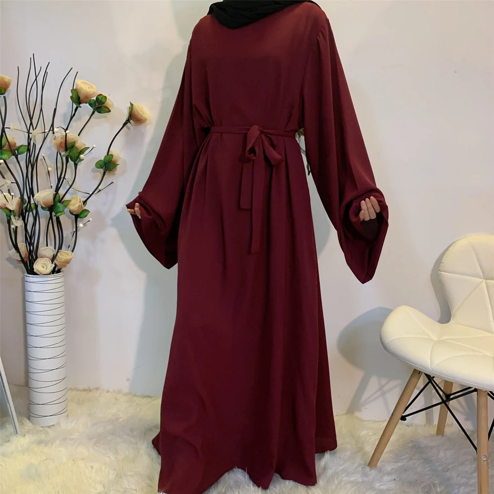 Elegant och lös abaya - för muslimska kvinnor