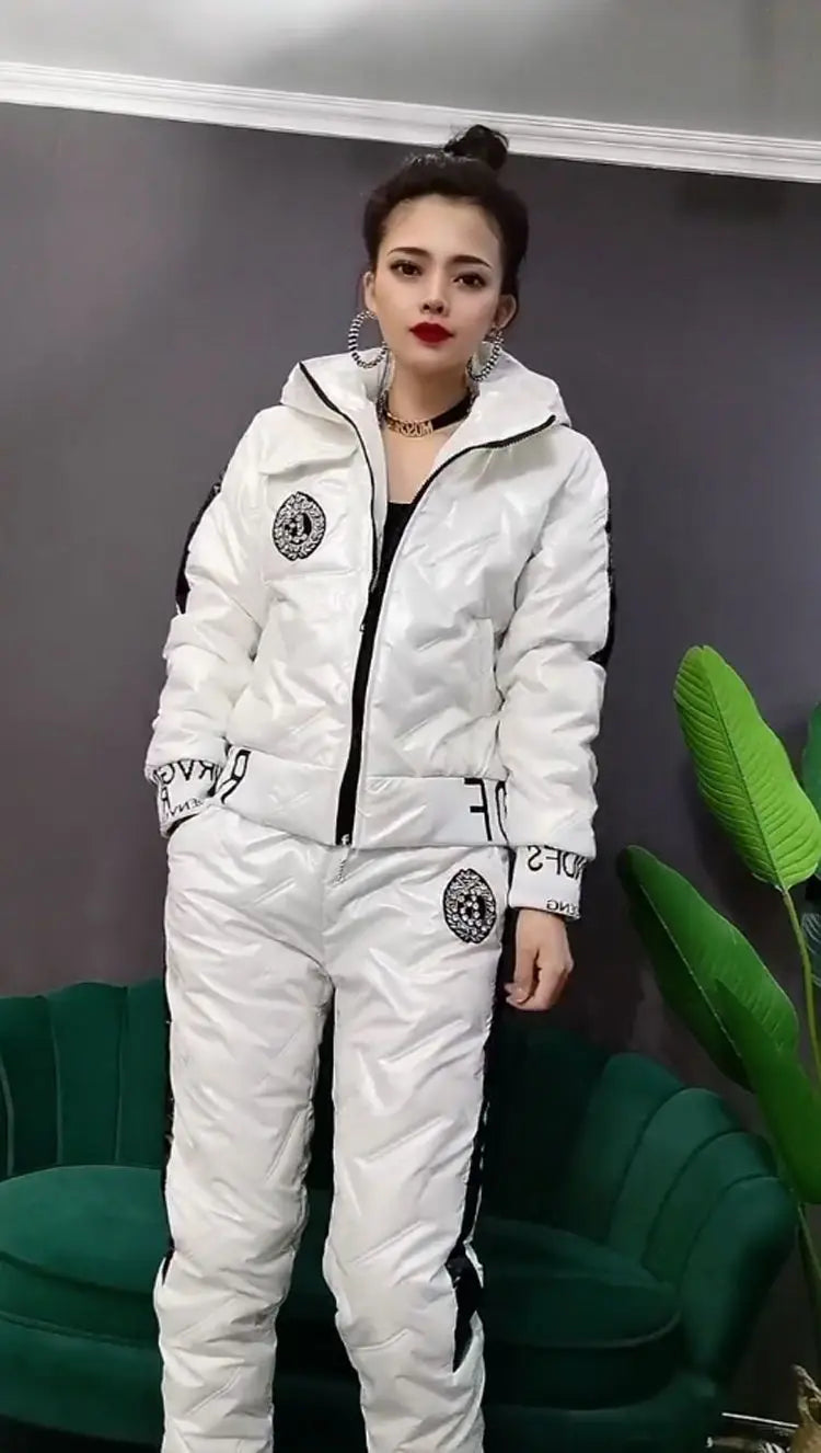 Vinterset för Dam – Glansig Parka & Tjocka Byxor i Oversize Stil