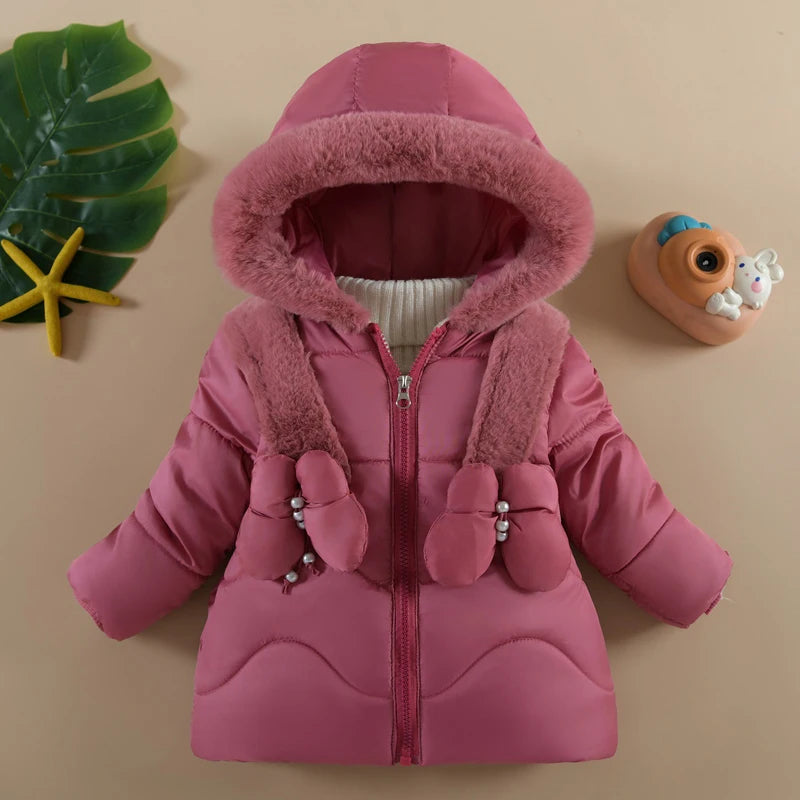 Vinterjacka för Flickor 1–4 år – Hooded Down Jacket med Fjärilsdetalj