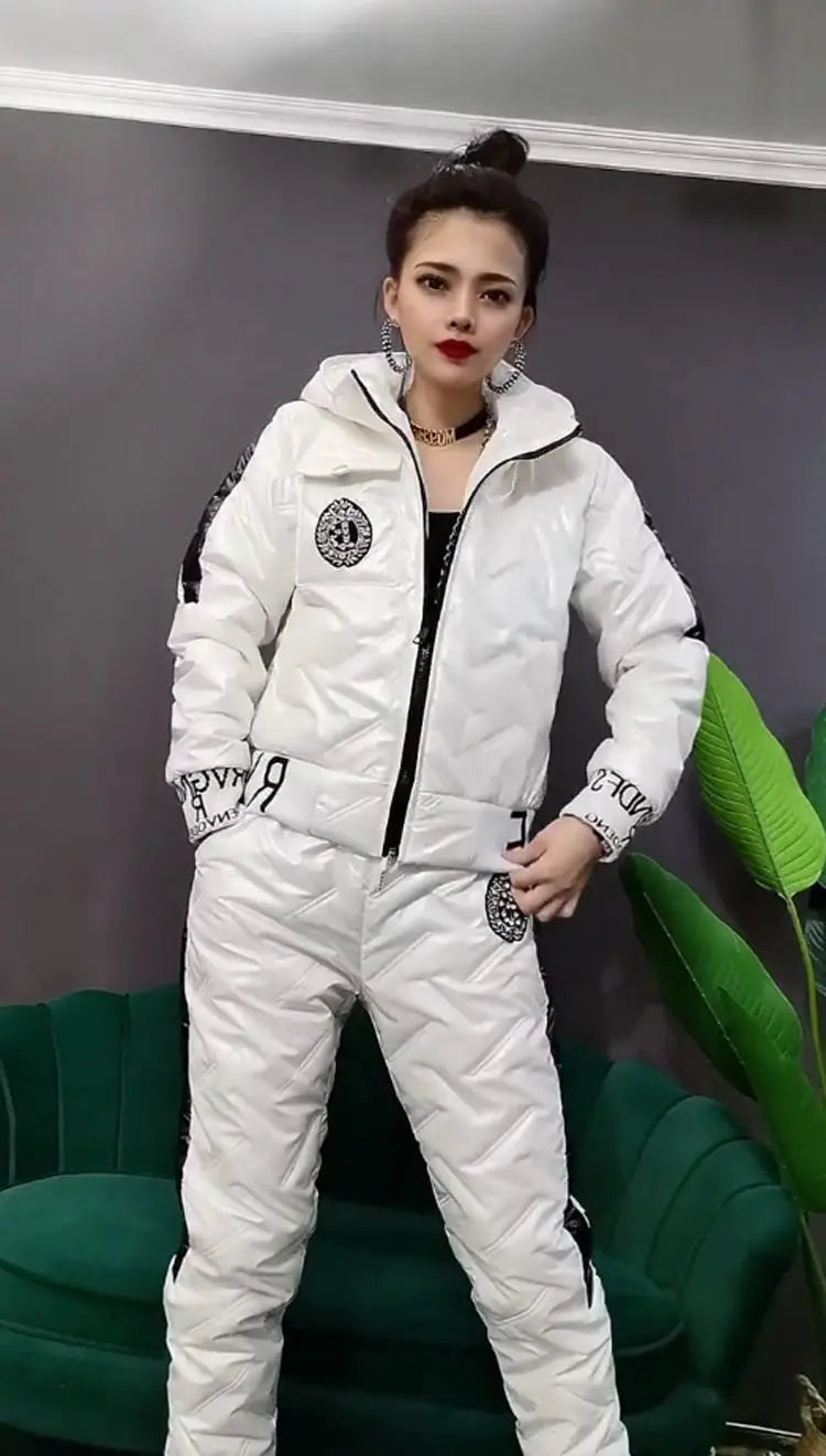 Vinterset för Dam – Glansig Parka & Tjocka Byxor i Oversize Stil