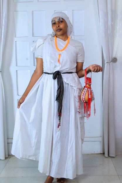 Sadeta – Hararge Traditionell Damklänning