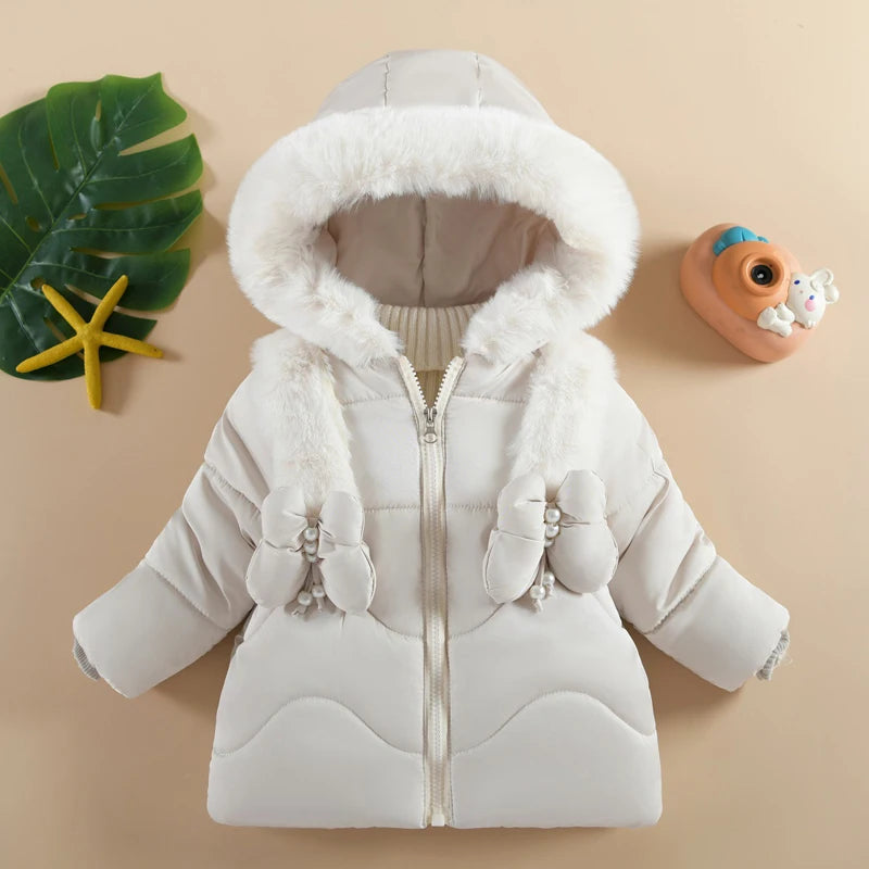 Vinterjacka för Flickor 1–4 år – Hooded Down Jacket med Fjärilsdetalj