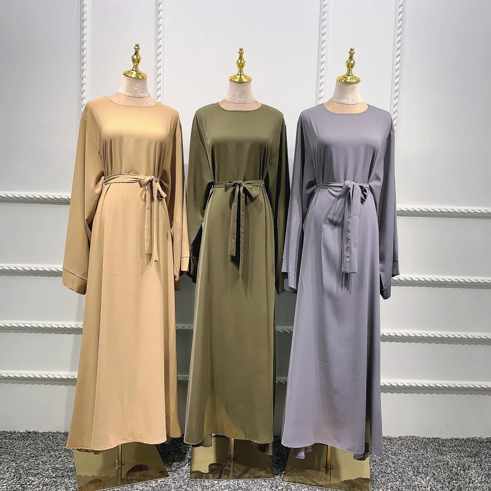 Elegant och lös abaya - för muslimska kvinnor