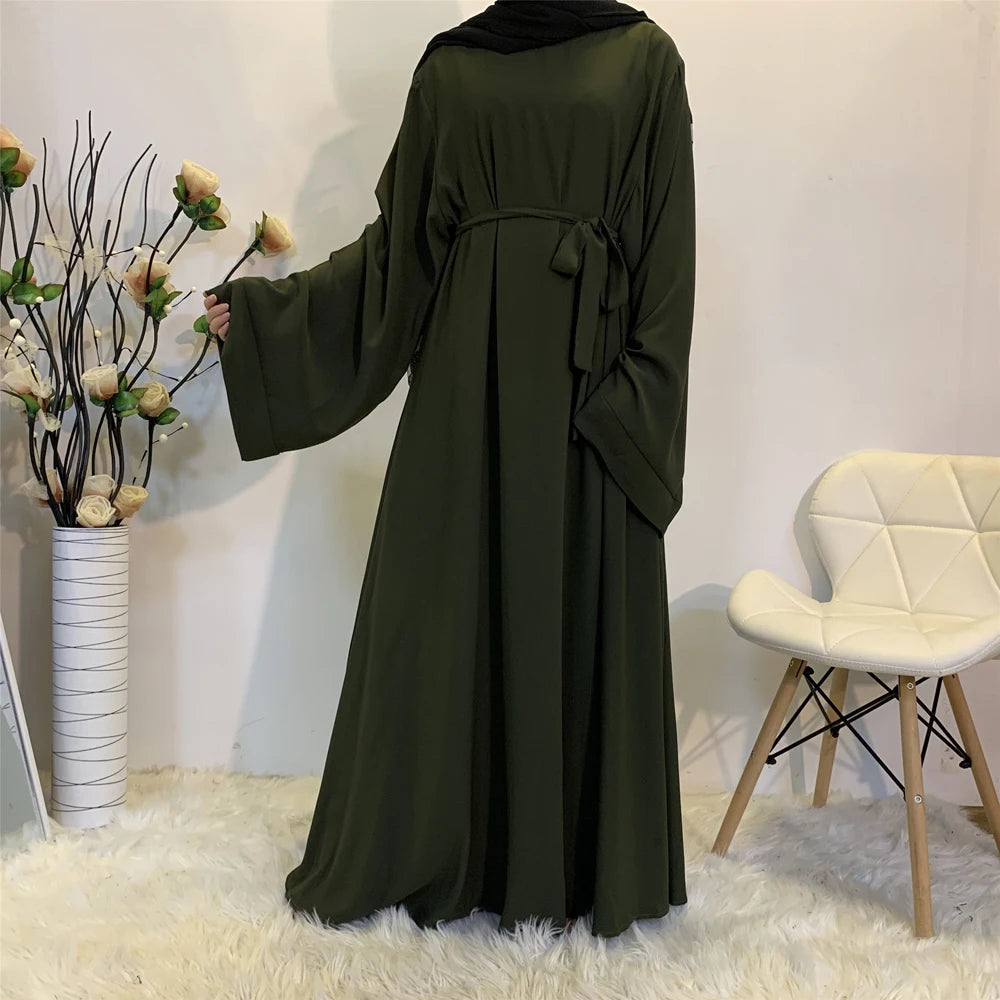 Elegant och lös abaya - för muslimska kvinnor