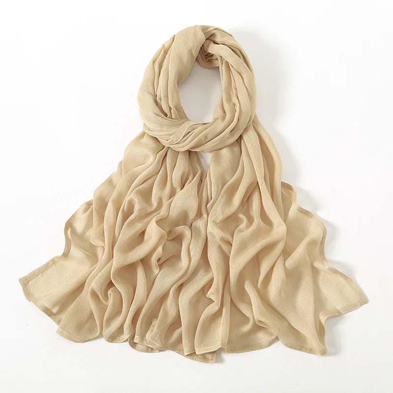 Damhijab / sjal - Tillverkad i mjuk rayon med fransdetaljer