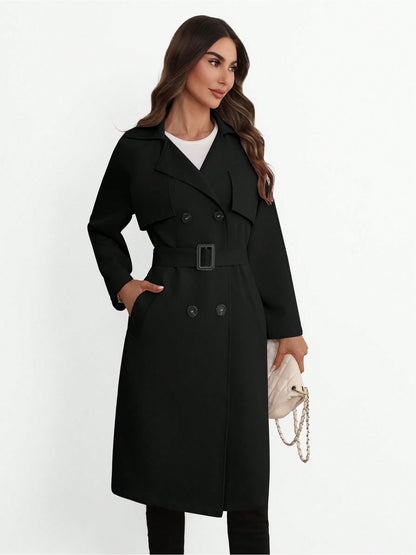 Elegant lång damkappa med bälte – minimalistisk trenchcoat i svart